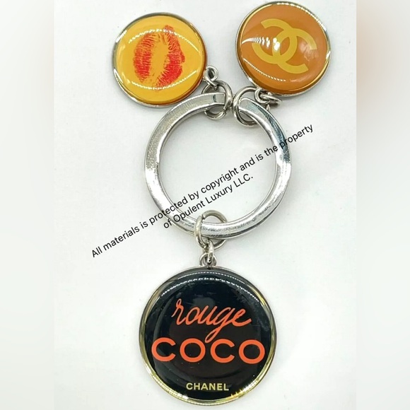 169 Final Price‼️Preloved Chanel Coco mark Key Ring Keychain with Box - Picture 8 of 9